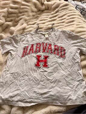 H&M Light Grey Graphic Tee with Black Detail